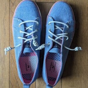 Sperry x Vineyard Vines Crest Vibe Sneakers